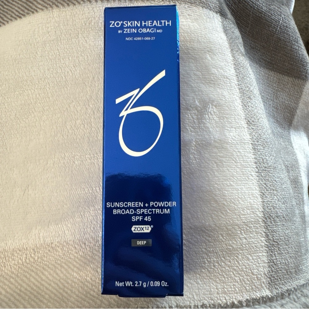 ZO Sunscreen+Powder Broad-Spectrum SPF 45 in Deep